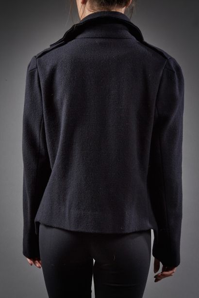 Yohji YAMAMOTO

Blouson en lainage marine,...