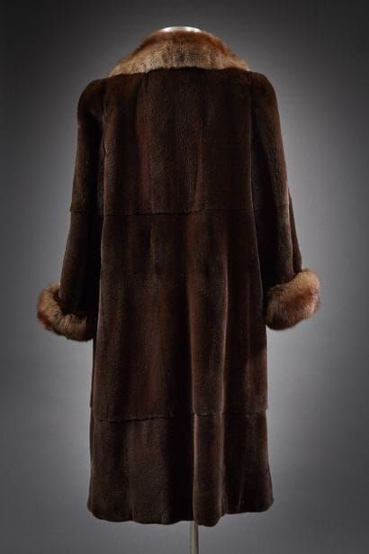 Manteau en Vison femelle éjarré scanbrown,...