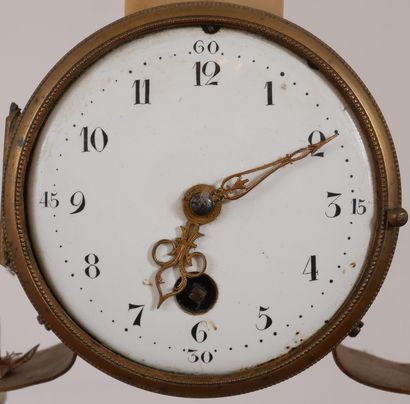 Petite pendule portique en marbre blanc et...