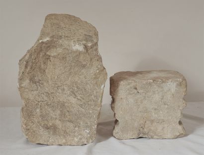 Sculpture représentant un homme barbu et...