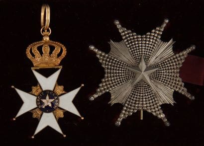 # Militaria :

Ensemble d'ordres de chevalerie...
