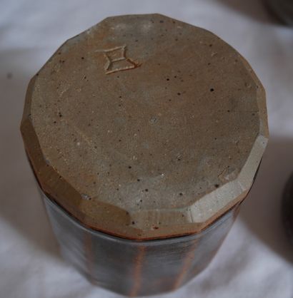 Lot de vases en céramique divers (petits...