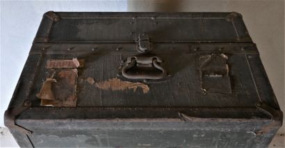 MOYNAT

Malle cabine en bois et toile enduite

H...