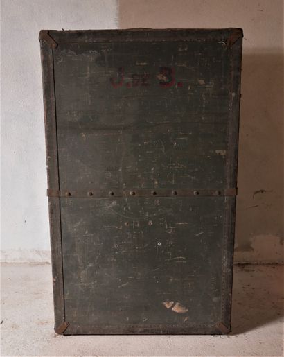 MOYNAT

Malle cabine en bois et toile enduite

H...