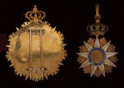 # Militaria :

Ensemble d'ordres de chevalerie...