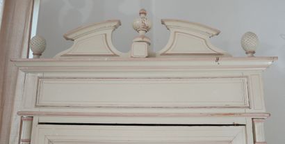 Armoire à glace à colonne détachée à une...