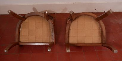 Quatre chaises gondoles à dossier bandeau...