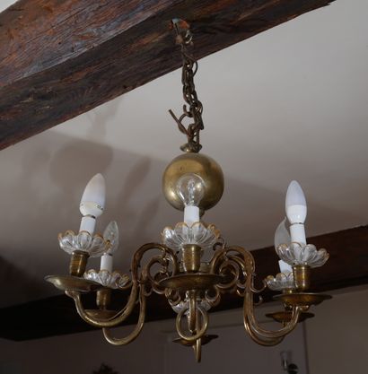 Lustre en laiton style hollandais à six bras...