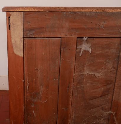 Buffet en bois naturel à deux vantaux et...