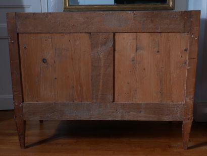 Commode en bois de placage marquetée de filets...