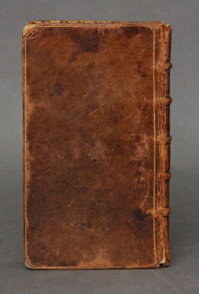 Lot :

- PINGERON

Life of ancient and modern...