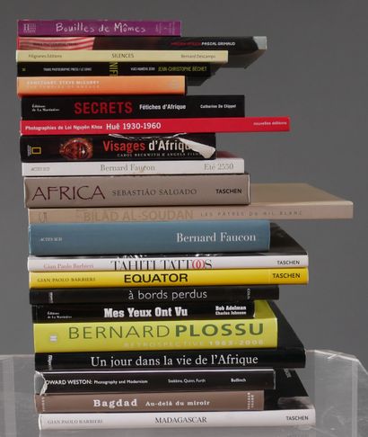
Important lot de livres sur le thème de...
