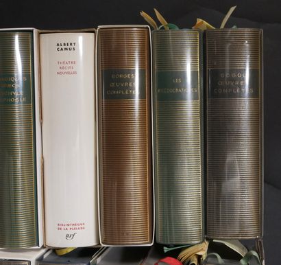 LA PLEIADE

Set of 59 volumes in-12, some...