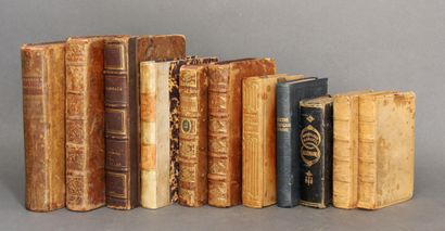 Mismatched lot of 11 books in paperback and...