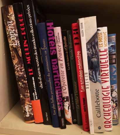 Lot of modern bound books