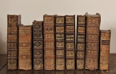Lot of books of the XVIIIth c. :

- H. TENCKER...