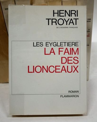 HENRI TROYAT 

Uncle Sam's hut. La Table...