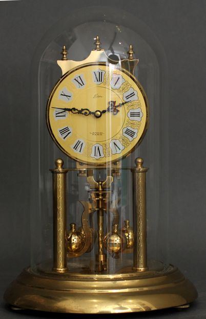KERN for LANCEL

Perpetual movement clock...