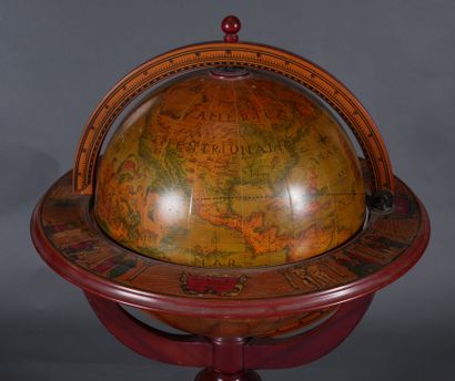 World map bar with lithographed decoration

H...