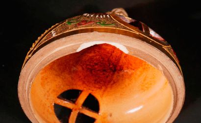*Lot of modern Satsuma earthenware:

- Pair...