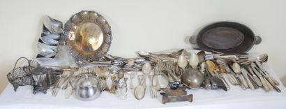 Lot of silver plated cutlery, dishes and...