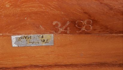DOM PERIGNON

Cigar box in natural wood of...