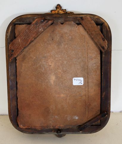 *Rectangular glass in stuccoed wood

31 x...