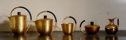 INALTA France

Coffee service in gilded brushed...