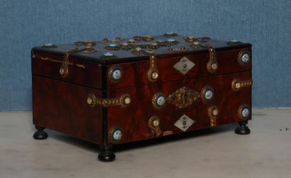 Perfume and jewelry box in veneer with brass,...