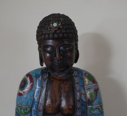 Seated Buddha in cloisonné metal, China

H...