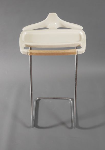 *Tubular metal, plastic and fabric stand,...
