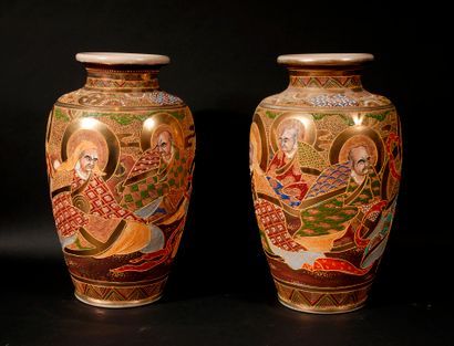 *Lot of modern Satsuma earthenware:

- Pair...