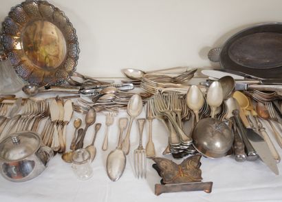 Lot of silver plated cutlery, dishes and...
