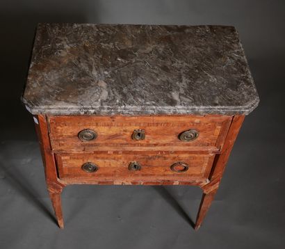 Veneer chest of drawers with two drawers...
