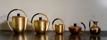 INALTA France

Coffee service in gilded brushed...