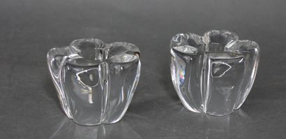 *DAUM France

Pair of crystal candlesticks...