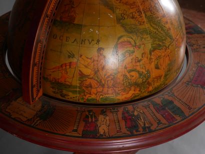 World map bar with lithographed decoration

H...
