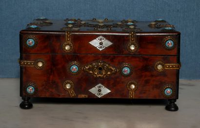 Perfume and jewelry box in veneer with brass,...