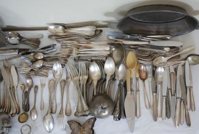 Lot of silver plated cutlery, dishes and...
