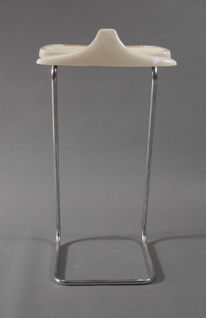 *Tubular metal, plastic and fabric stand,...