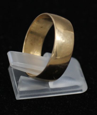 Anneau en or jaune 18k, TDD : 60, pds : 5,7...