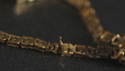Chaine de montre à deux rangs et nœud coulissant...