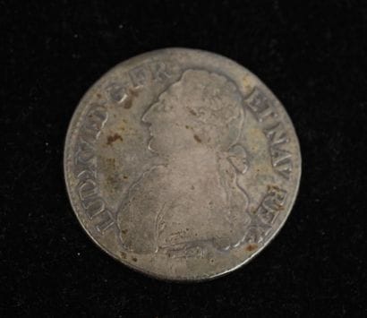 Un écu d'argent Louis XVI 1781 (rayures)