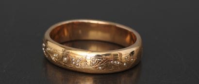 Bracelet rigide articulé en or jaune 18k...
