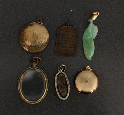 Lot de bijoux fantaisies