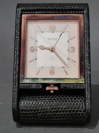 JAEGER LECOULTRE

Pendulette de voyage à...