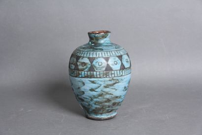 *A. MAUNIER Vallauris
Vase balustre à petit...