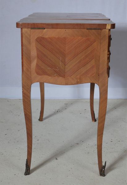 Coiffeuse en bois de placage, style Transition

H...