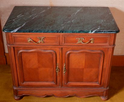*Commode en bois naturel à deux tiroirs,...