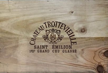 6 bouteilles Château TROTEVIELLE, Saint Emilion...